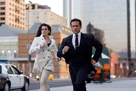 Файл:Get Smart 2008 movie screen 1.jpg