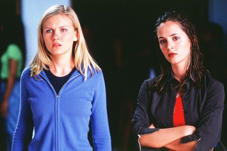 Файл:Bring It On 2000 movie screen 4.jpg