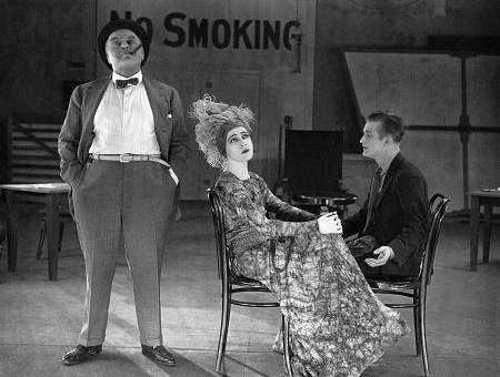 Файл:Alla-Nazimova-Peacock.jpg