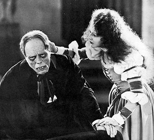 Файл:The Phantom of the Opera still.jpg