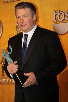 Файл:220px-Alec Baldwin at the 2010 SAG Awards.jpg