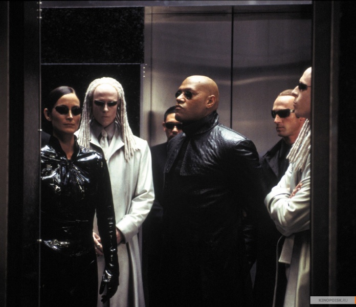 Файл:The Matrix Reloaded 2003 movie screen 1.jpg