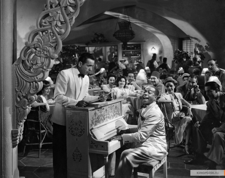 Файл:Casablanca 1942 movie screen 1.jpg