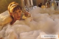 House on Haunted Hill 1999 movie screen 2.jpg