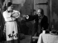 Noch pered rozhdestvom 1913 still 02.jpg